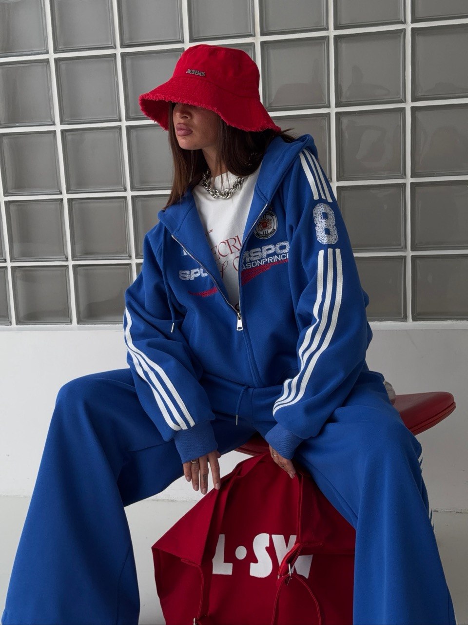 Толстовка на молнии