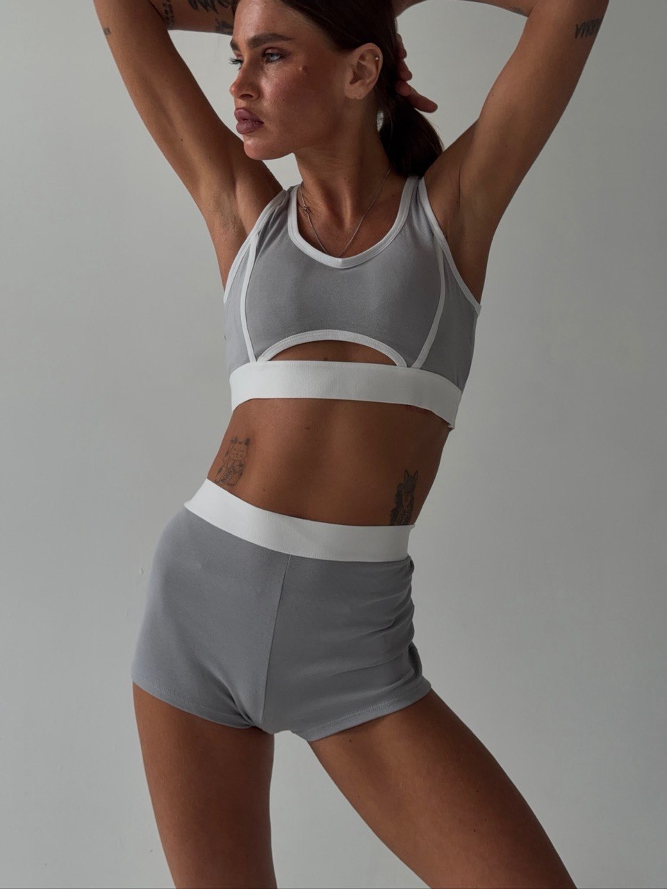 Шорты с резинкой