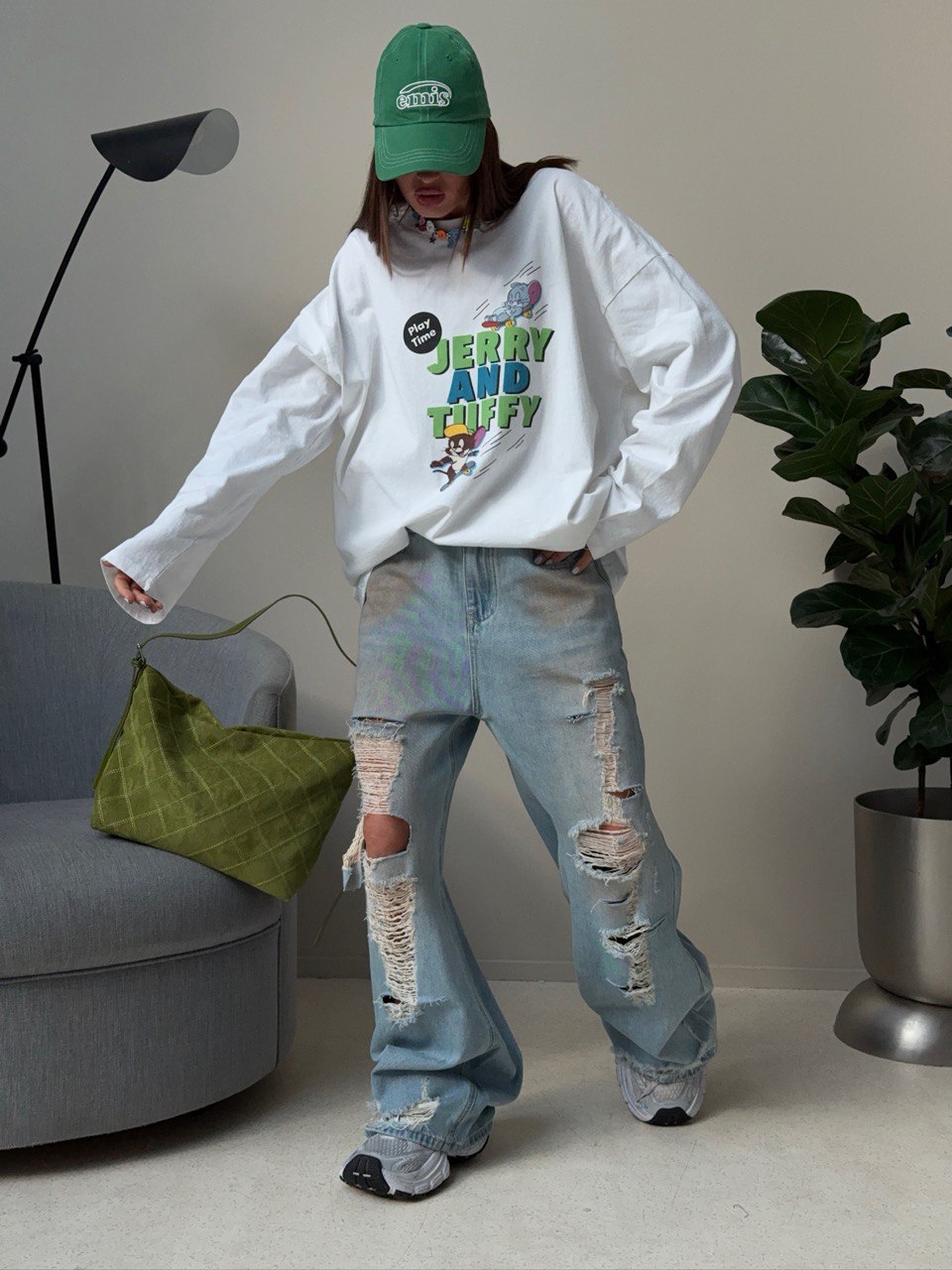 Джинсы рваные