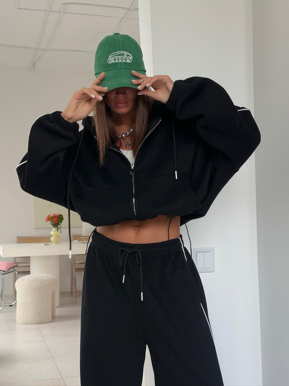 Толстовка YOUTH