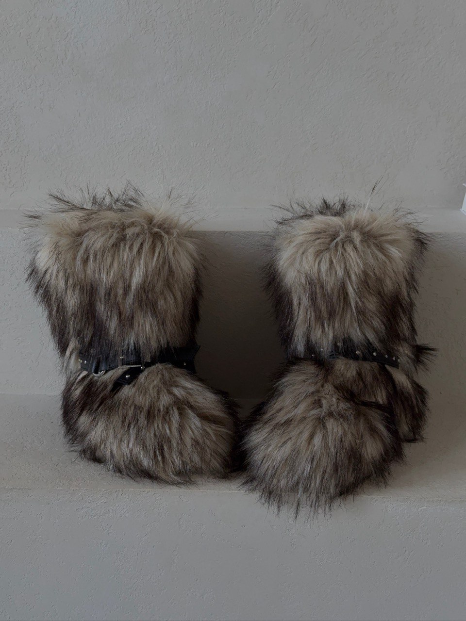 Ботинки из эко-меха