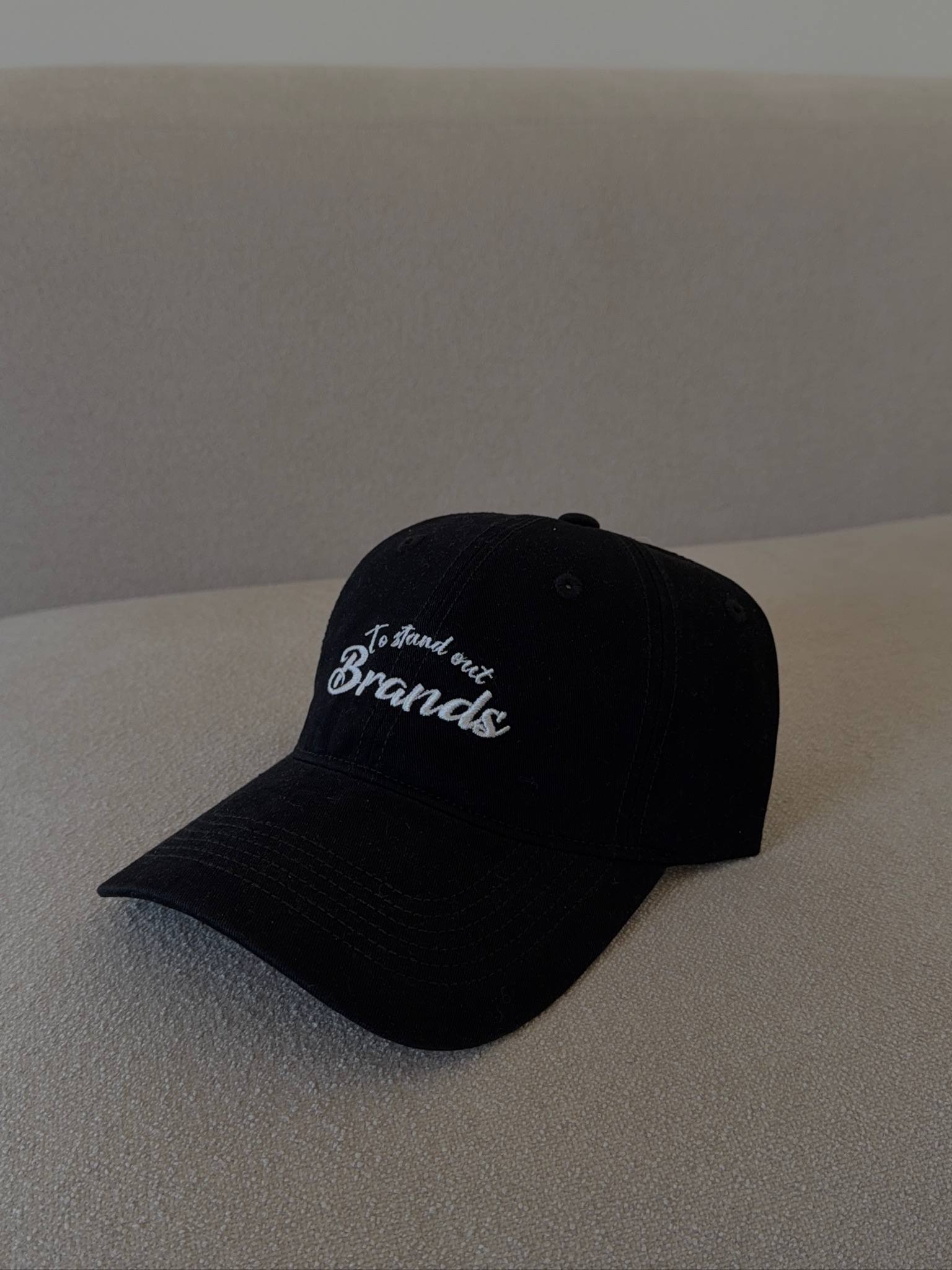 Кепка с надписью