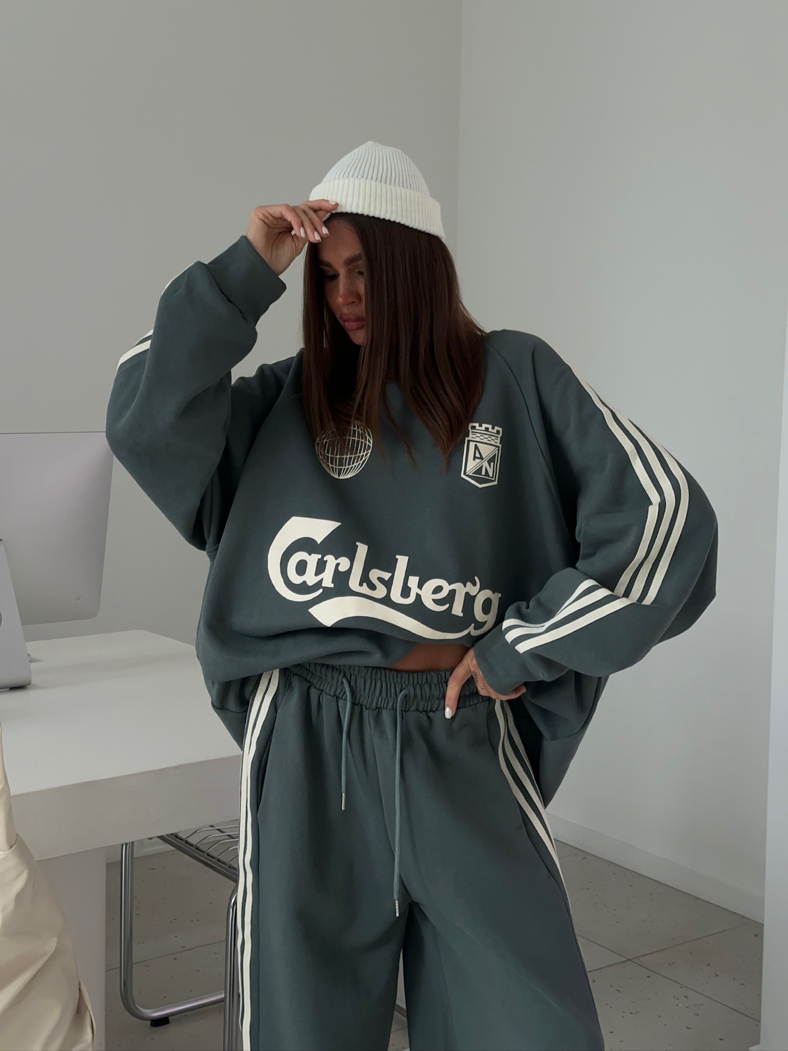 Свитшот CARLS