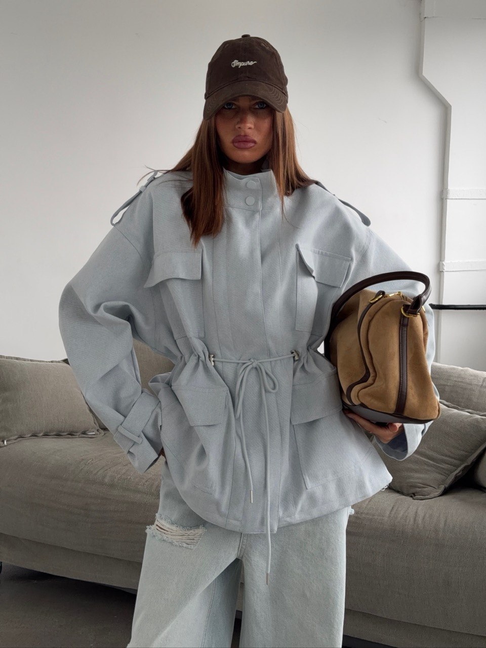 Куртка из светлой джинсы