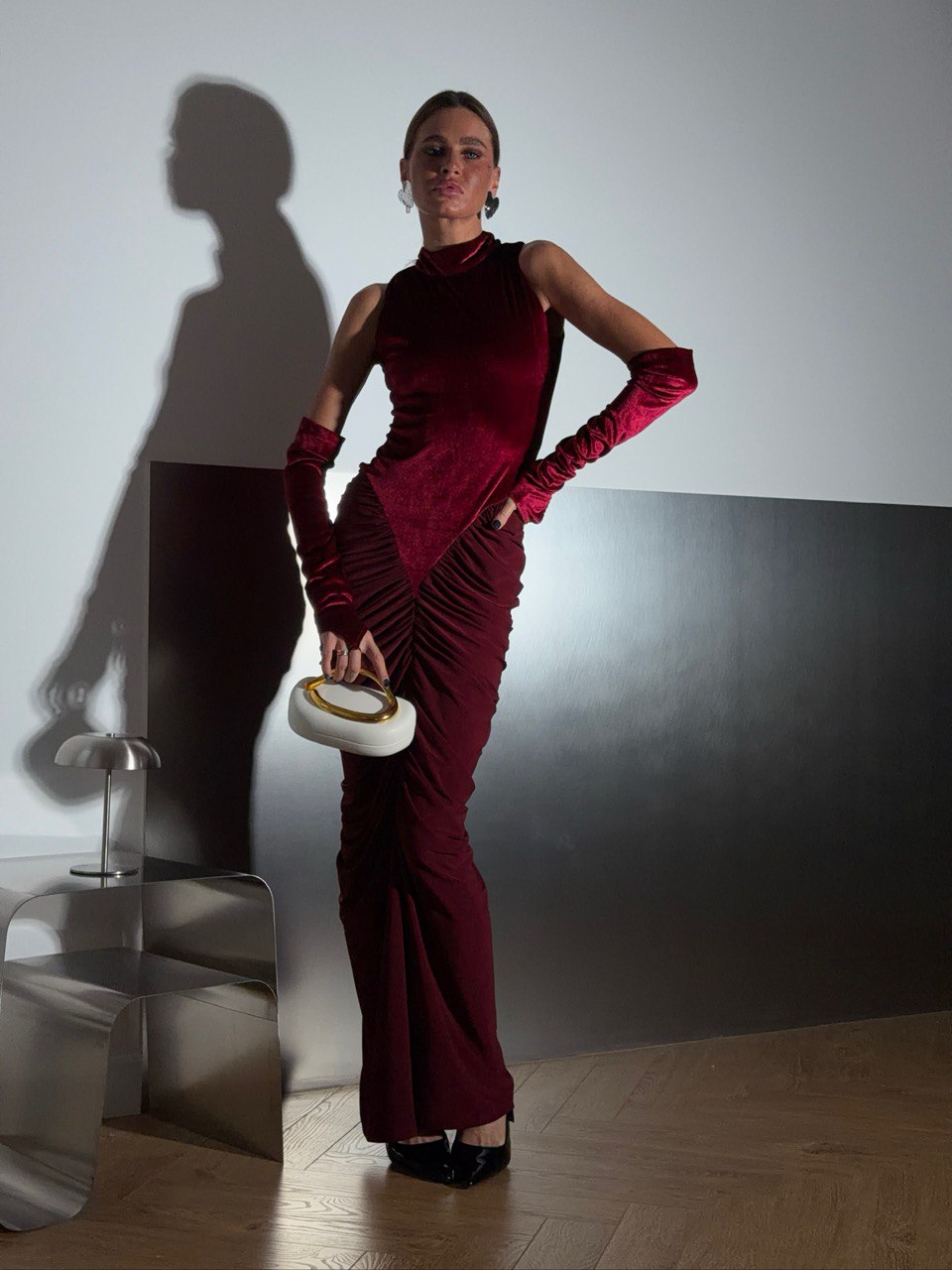 Платье и перчатки GLORIA