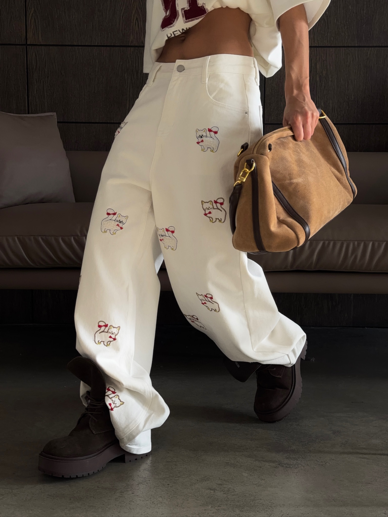 Джинсы с принтом