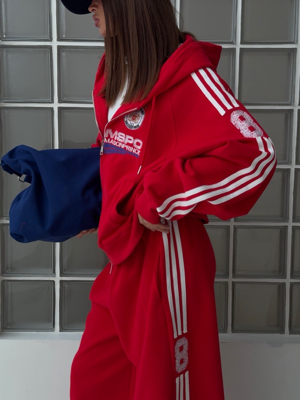 Толстовка на молнии