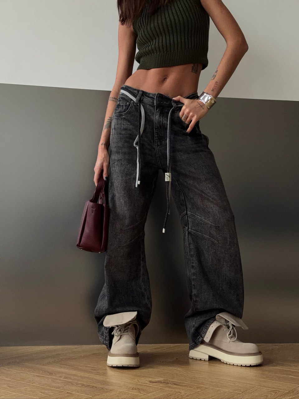 Джинсы SOMEONE