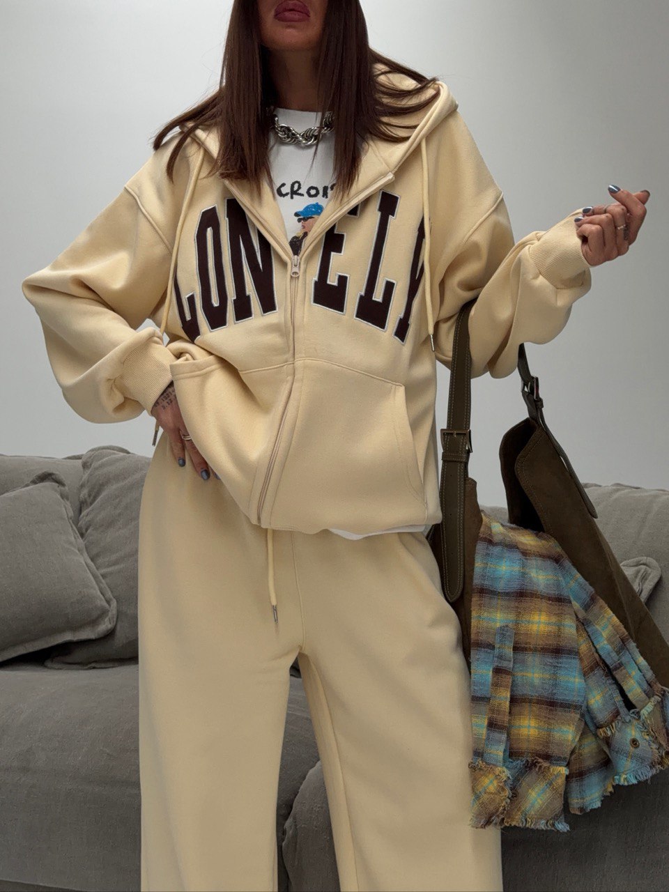 Толстовка LONELY