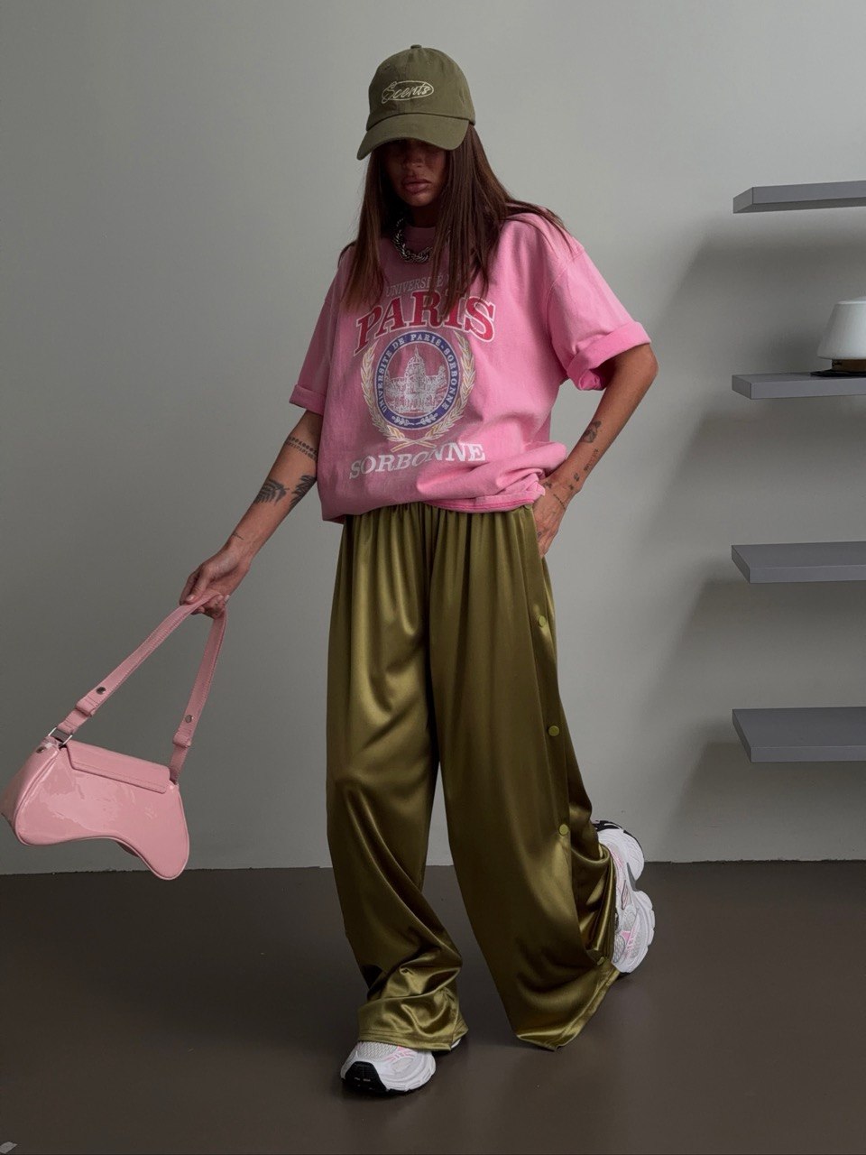 Штаны атласные на кнопках