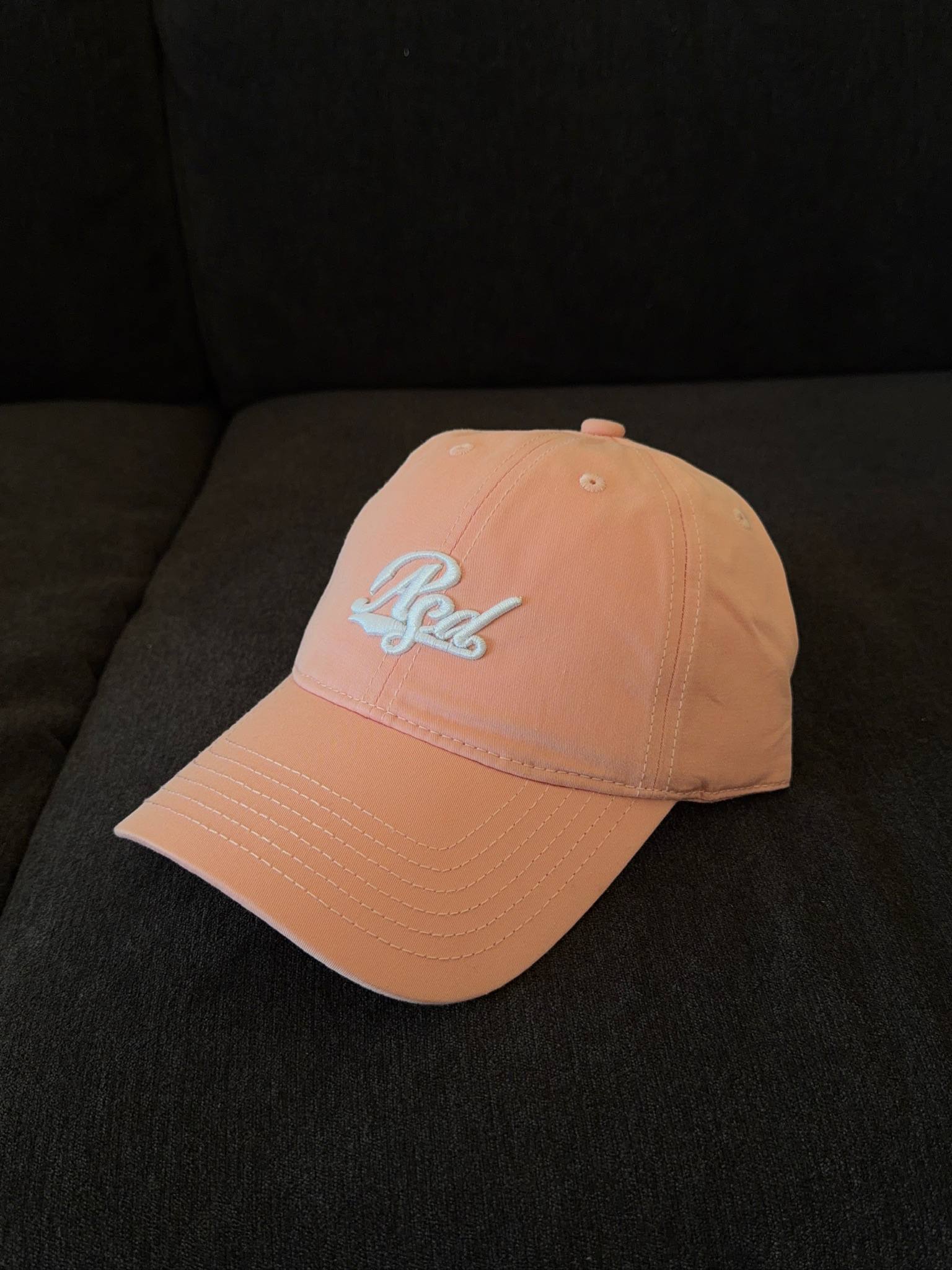 Кепка с надписью