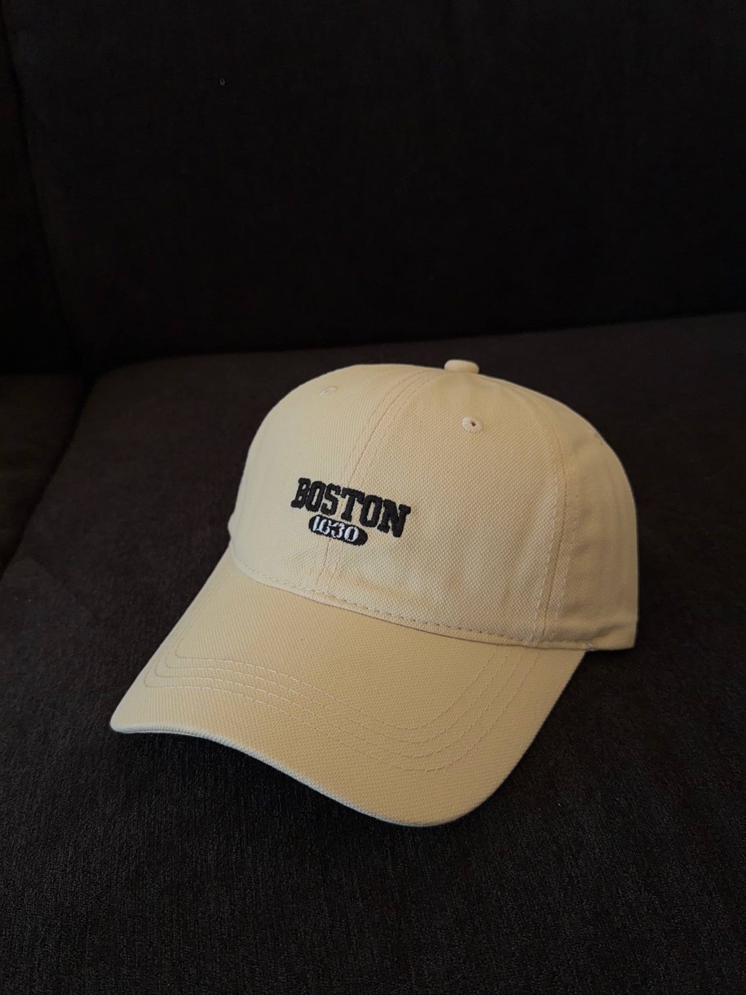 Кепка с надписью