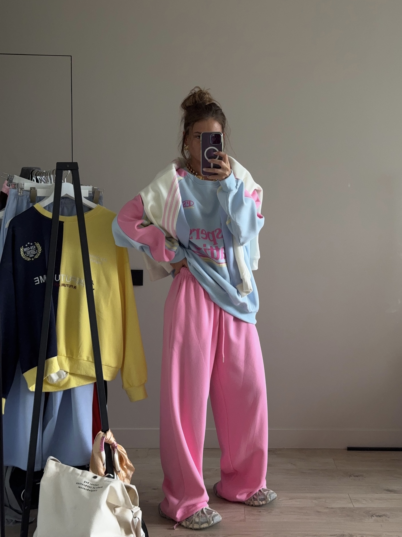 Свитшот ATTIRE флис