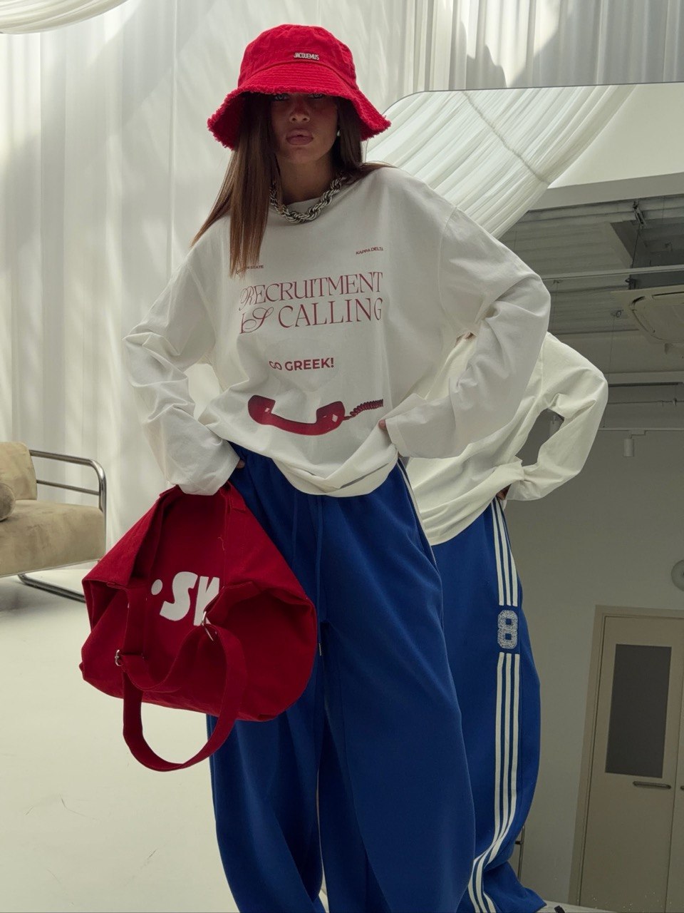 Лонгслив с надписью