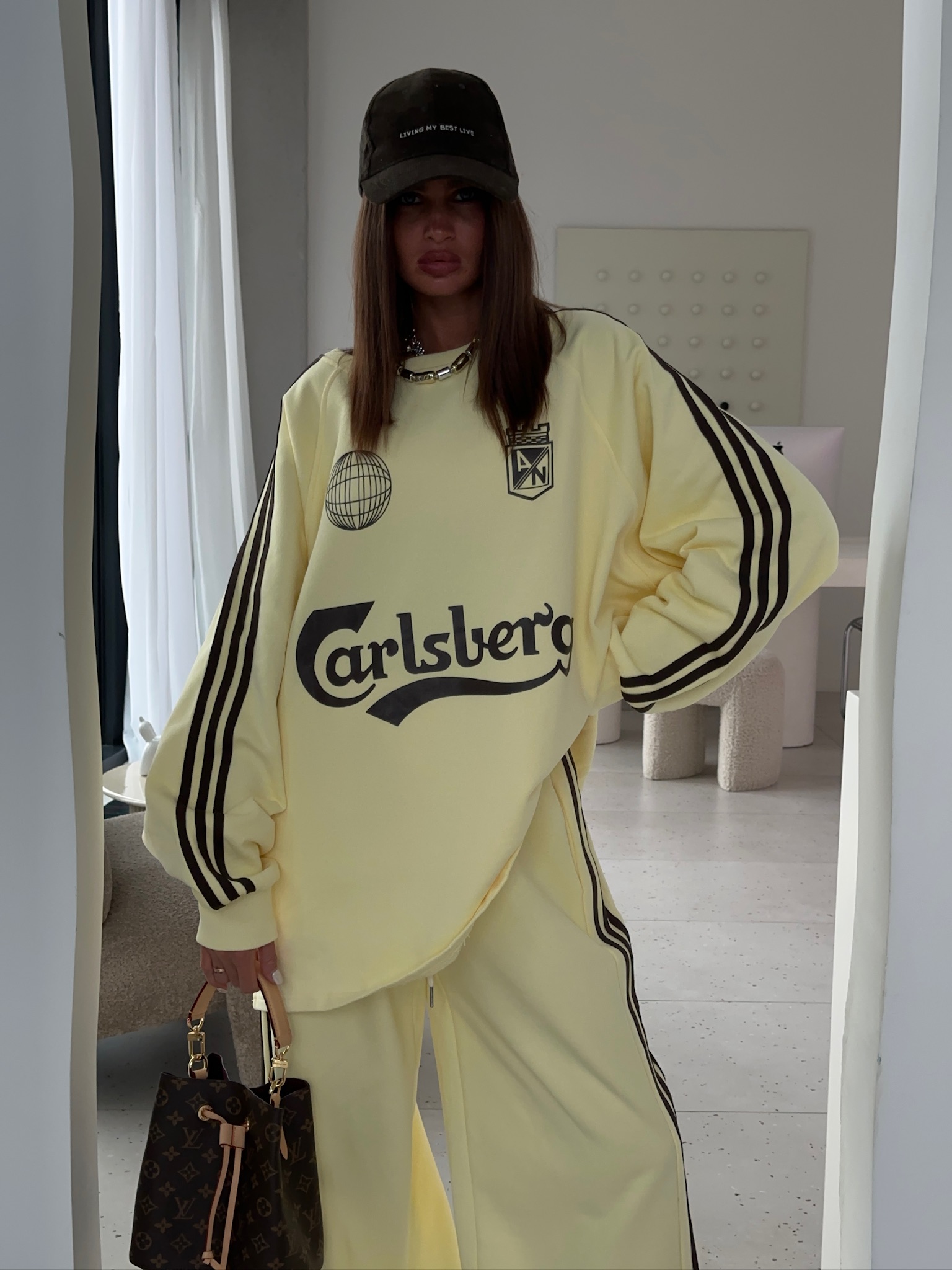 Свитшот CARLS