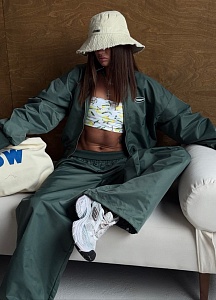 Бомбер из плащевки