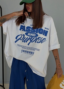 Футболка с принтом