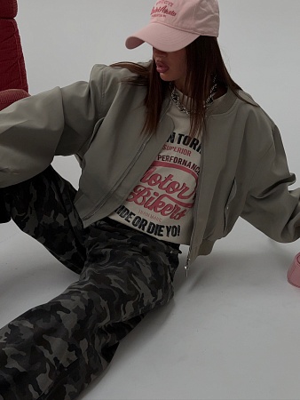 Бомбер укороченный